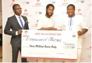 Airtel's Director, Brand & Advertising, EnitanDenloye flanked by co-founder of Tracology, AbiodunAdeyeye (left) and Founder of Tracology, Emmanuel Okena at the prize presentation to winners of the Aso Villa Demo Day initiative at Airtel Headquarters in Lagos.