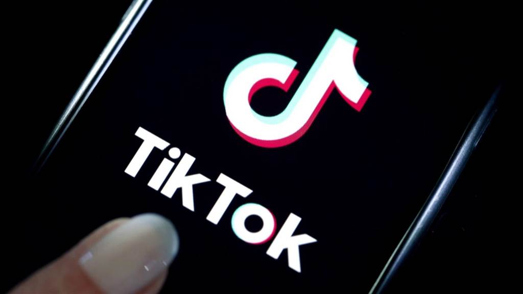 Tiktok Roblox And Game Videos What Kids Were Looking For In 2020 2021 Itedgenews Ng - roblox videos with kids